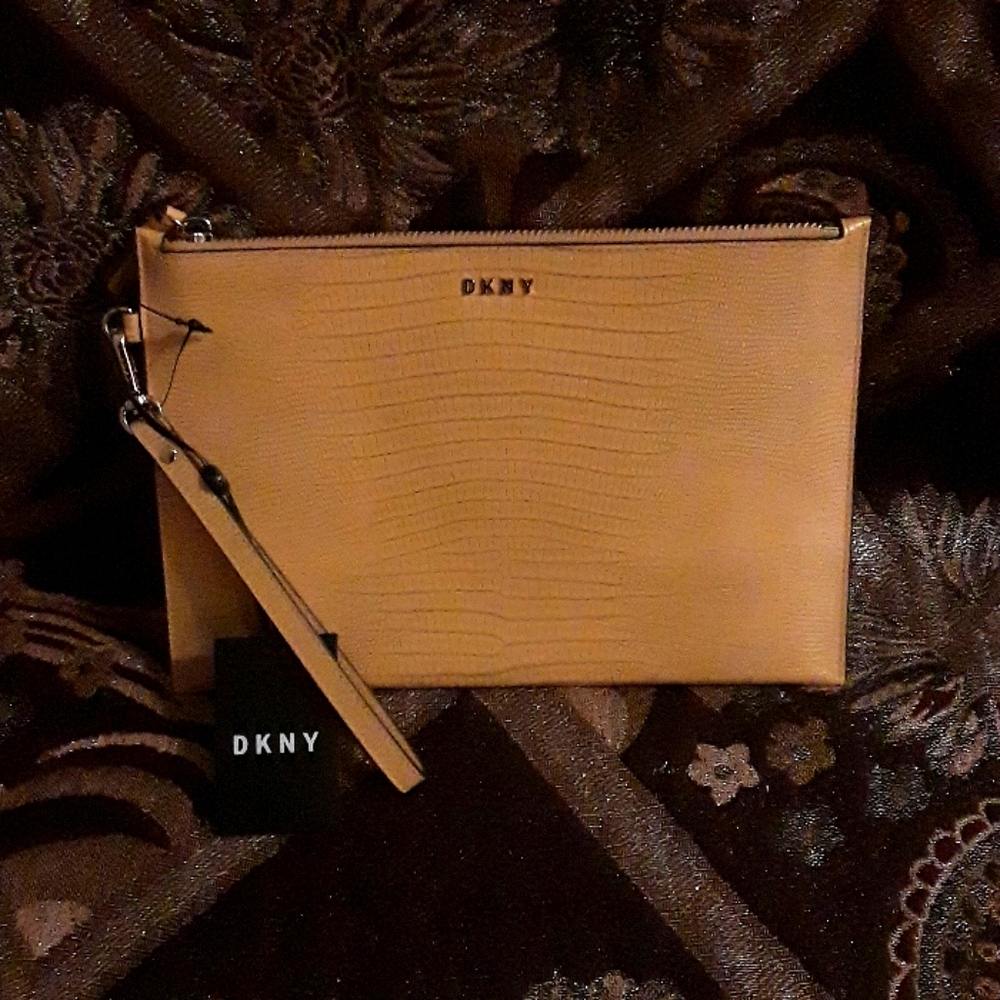 Brand New DKNY Wristlet